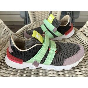Sorel Kinetic vibe Lite Strap Sneakers $135 women's 9.5 running fashion shoes